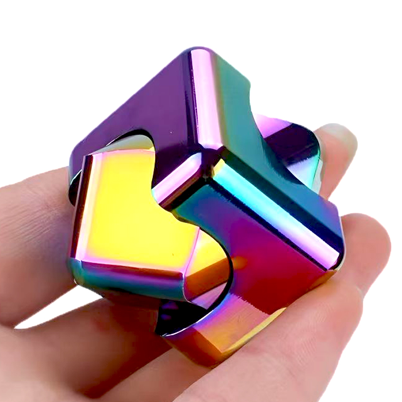 Cool Office Tech Gadgets - Kare Sonsuzluk Fidget Spinner Küp Metal